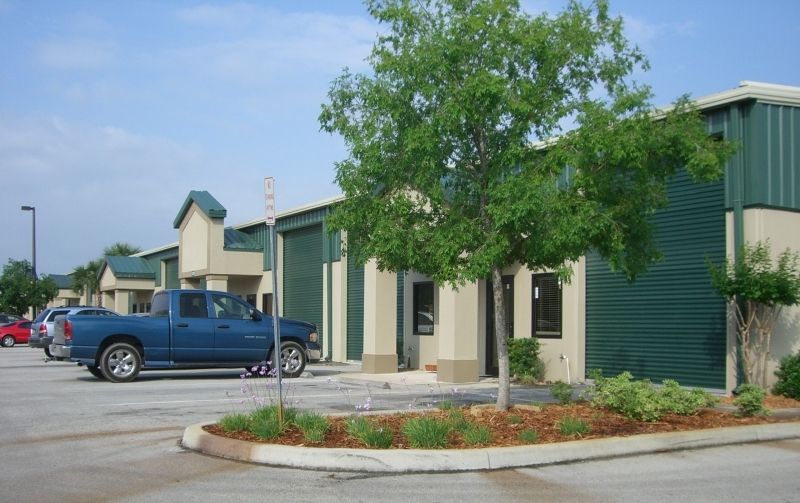 Ormond Commerce Park: 1293 N. US Highway 1, Ormond Beach, FL 32174
